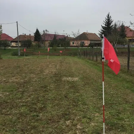 Alojamento de Acomodação e Pequeno-almoço Villa Dolne Saliby