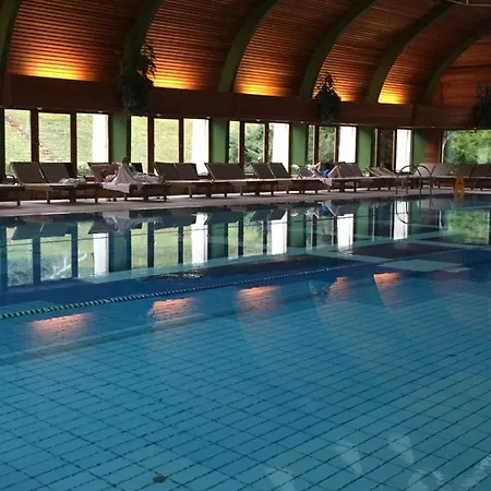 Alojamento de Acomodação e Pequeno-almoço Villa Dolne Saliby